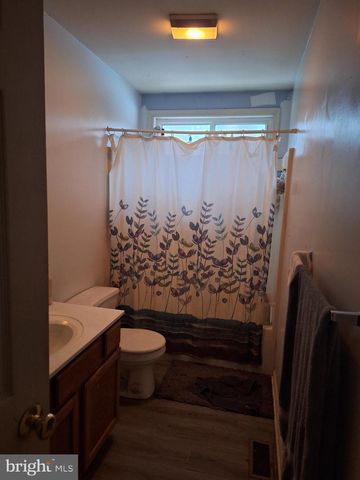 601 MARIENSTEIN RD, Upper Black Eddy, PA 18972