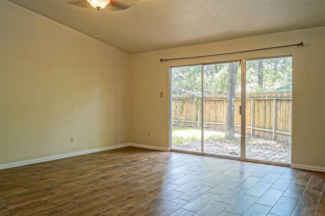 11 Canyon Oak Place, The Woodlands, TX 77380