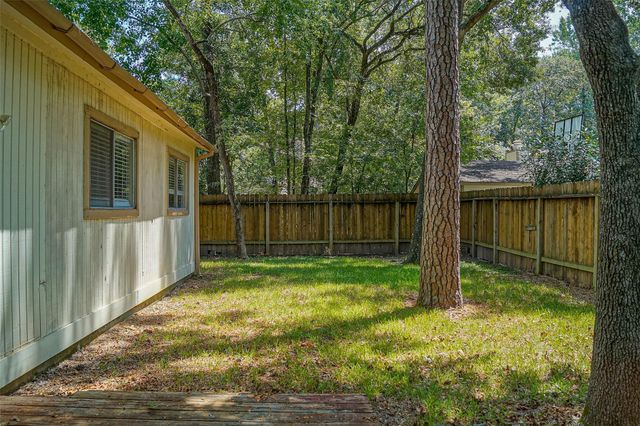 11 Canyon Oak Place, The Woodlands, TX 77380