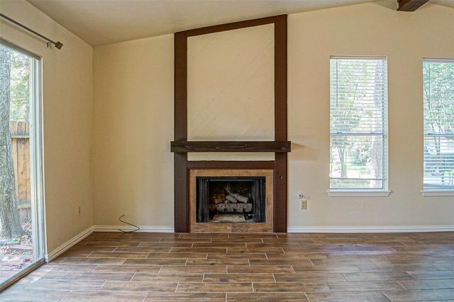 11 Canyon Oak Place, The Woodlands, TX 77380