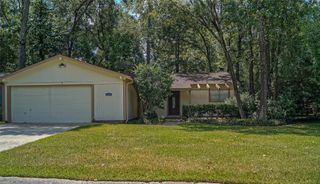 11 Canyon Oak Place, The Woodlands, TX 77380
