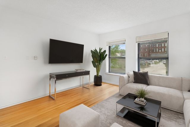 5337 S Ellis Avenue 1C, Chicago, IL 60615