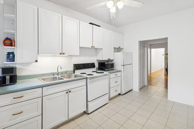 5337 S Ellis Avenue 1C, Chicago, IL 60615