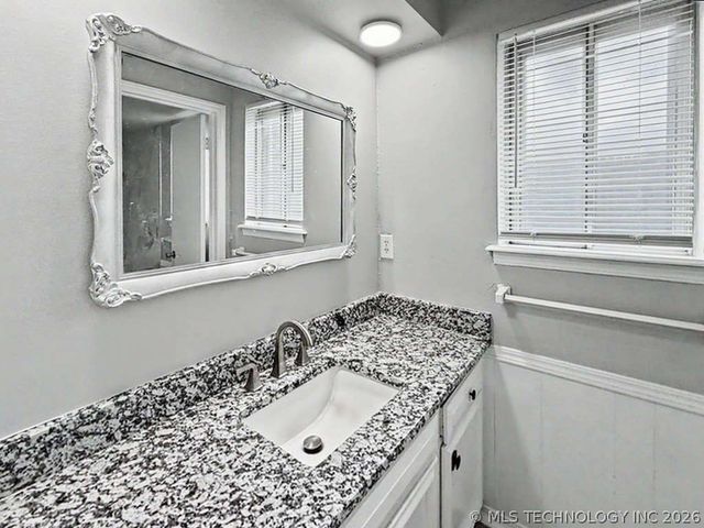 5210 S 74th Avenue E, Tulsa, OK 74145