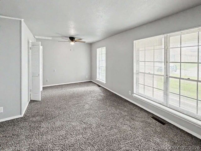 5210 S 74th Avenue E, Tulsa, OK 74145