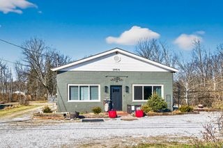 1954 Main Street, Goshen Twp, OH 45122