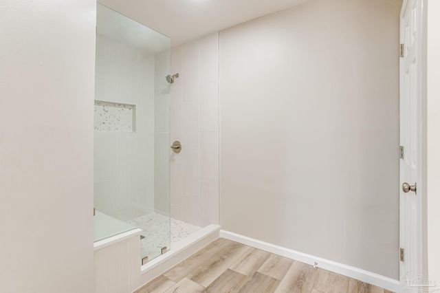 5553 Berrybrook Cr, Pace, FL 32571