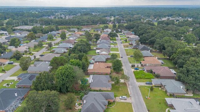 5553 Berrybrook Cr, Pace, FL 32571