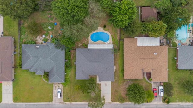 5553 Berrybrook Cr, Pace, FL 32571