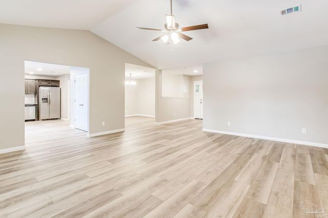 5553 Berrybrook Cr, Pace, FL 32571