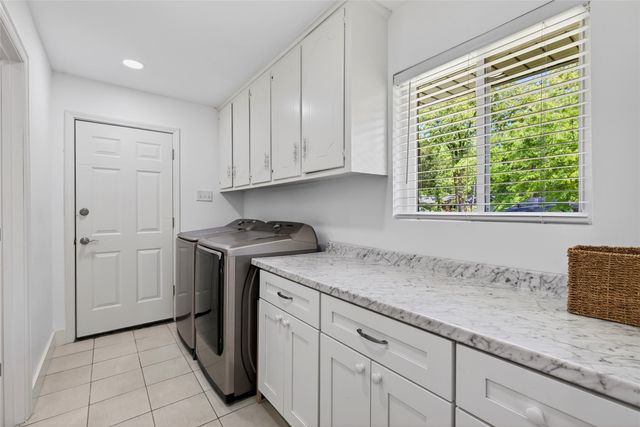 106 Lynne Street, Mabank, TX 75156