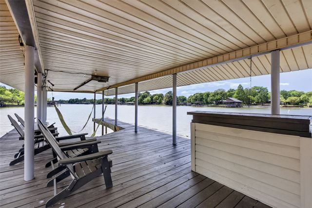 106 Lynne Street, Mabank, TX 75156