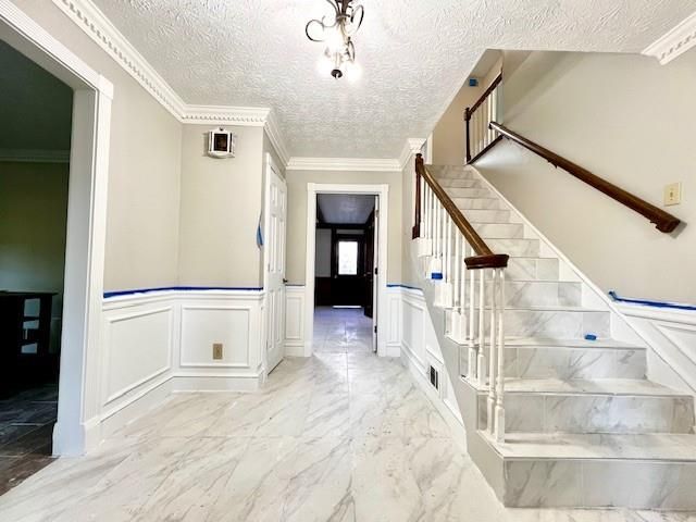 5262 Lanford Springs SW Court, Lilburn, GA 30047