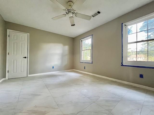5262 Lanford Springs SW Court, Lilburn, GA 30047