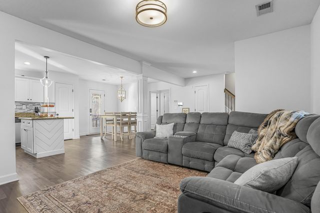 104 Ocaso Court, Georgetown, KY 40324