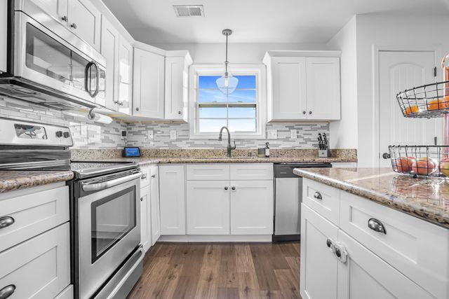 104 Ocaso Court, Georgetown, KY 40324