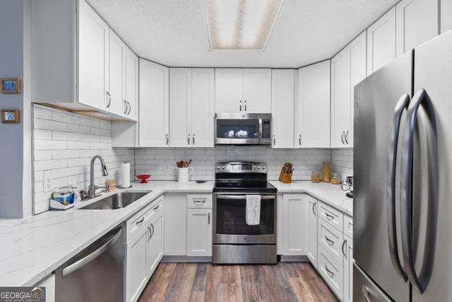 313 Mcgill Park Avenue NE, Atlanta, GA 30312