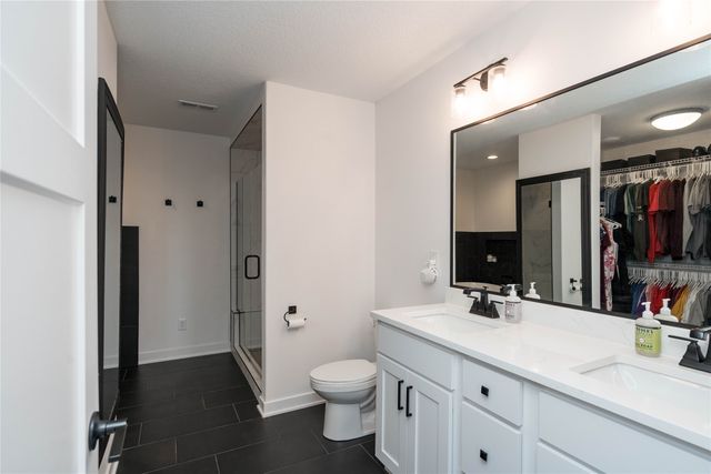 2609 Blooming Heights Drive, Norwalk, IA 50211
