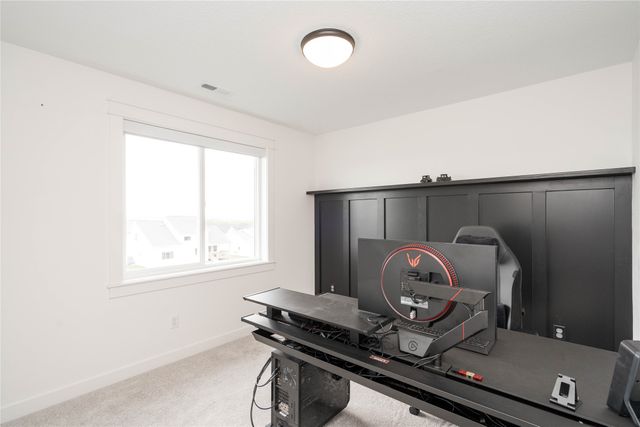 2609 Blooming Heights Drive, Norwalk, IA 50211
