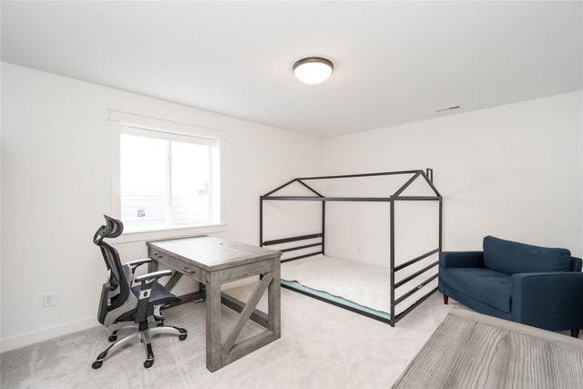 2609 Blooming Heights Drive, Norwalk, IA 50211