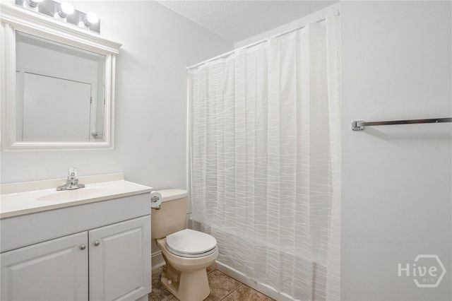 819 Ridgewood Way, Hinesville, GA 31313