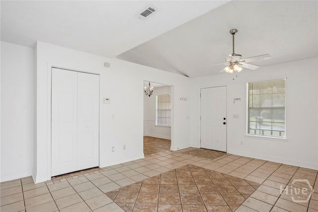 819 Ridgewood Way, Hinesville, GA 31313
