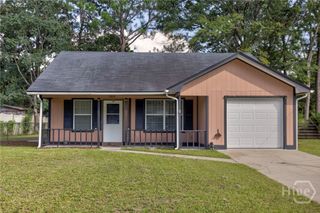 819 Ridgewood Way, Hinesville, GA 31313