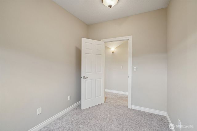 49 Essex Drive, Kelso, WA 98626