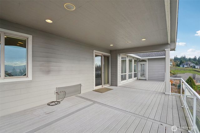 49 Essex Drive, Kelso, WA 98626