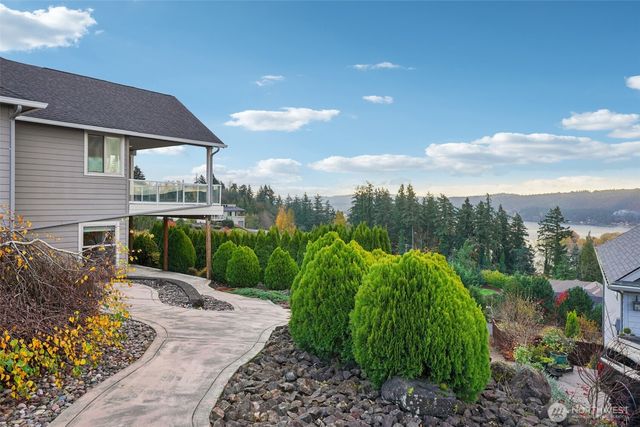 49 Essex Drive, Kelso, WA 98626