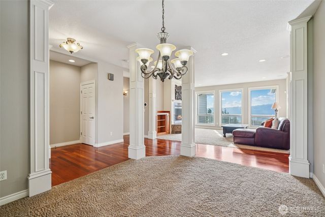 49 Essex Drive, Kelso, WA 98626