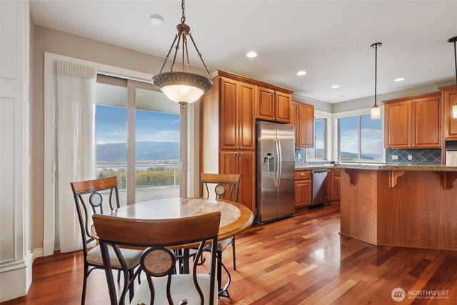 49 Essex Drive, Kelso, WA 98626