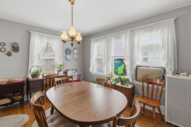 141 Bromfield St, Quincy, MA 02170