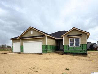 6201 N 207th Street, Elkhorn, NE 68022
