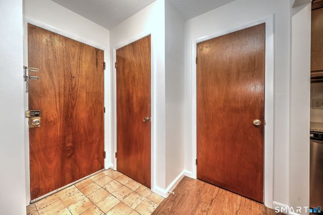 20 Leslie Road B, Bridgeport, CT 06606