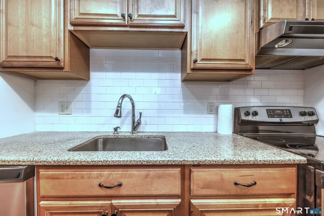20 Leslie Road B, Bridgeport, CT 06606