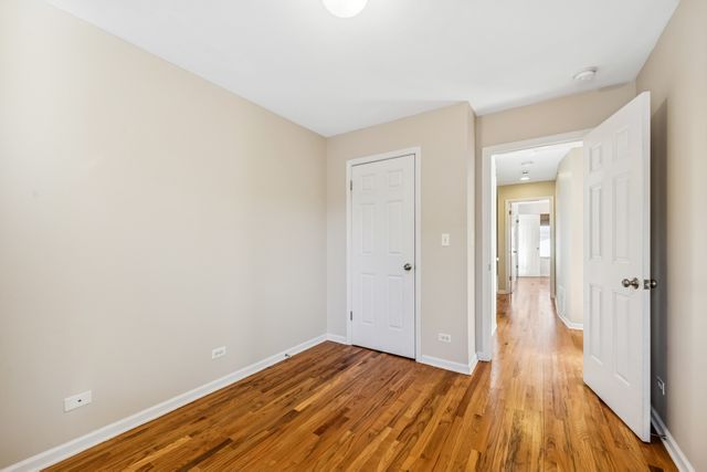 8900 31st Street 8, Brookfield, IL 60513