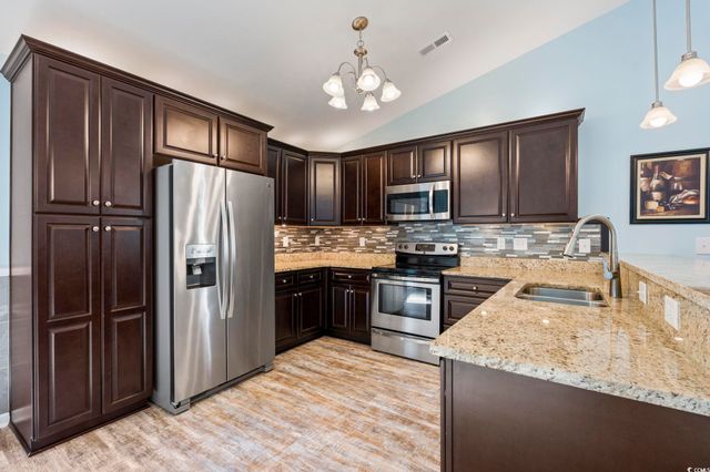 166 Ecum Secum Pl., Conway, SC 29527