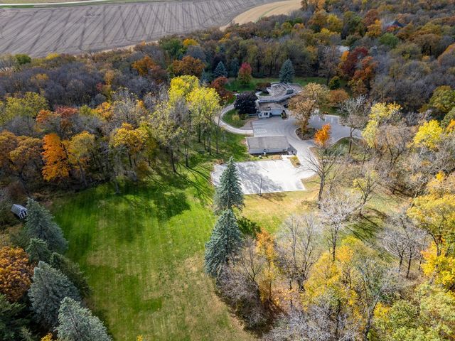 5650 Weatherhill Road SW, Rochester, MN 55902