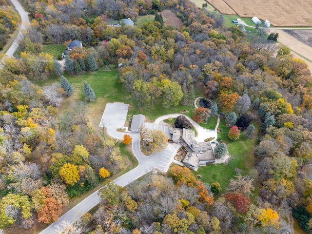 5650 Weatherhill Road SW, Rochester, MN 55902