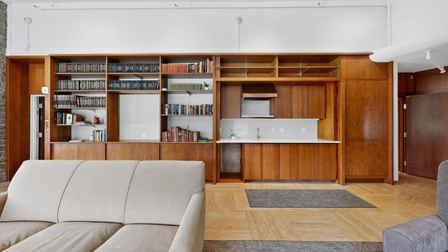 5650 Weatherhill Road SW, Rochester, MN 55902