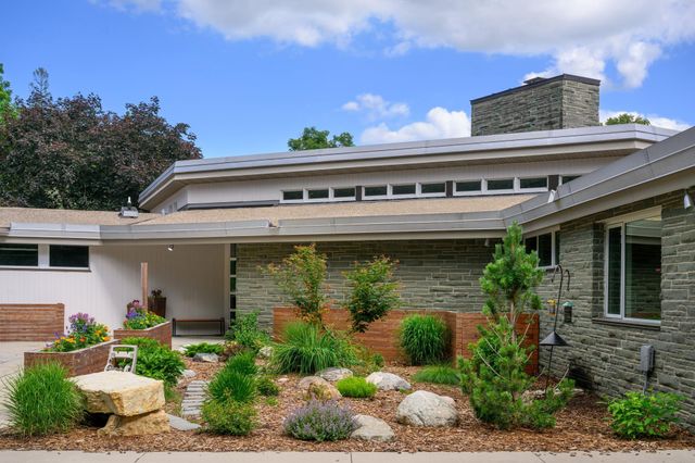 5650 Weatherhill Road SW, Rochester, MN 55902