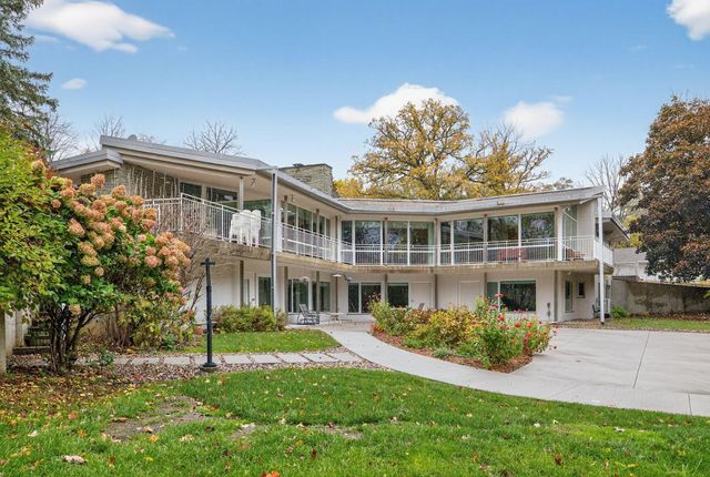 5650 Weatherhill Road SW, Rochester, MN 55902