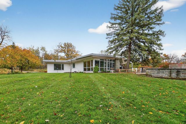 5650 Weatherhill Road SW, Rochester, MN 55902