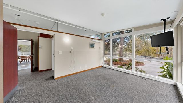 5650 Weatherhill Road SW, Rochester, MN 55902