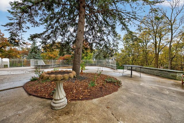 5650 Weatherhill Road SW, Rochester, MN 55902