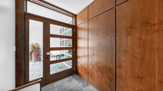 5650 Weatherhill Road SW, Rochester, MN 55902