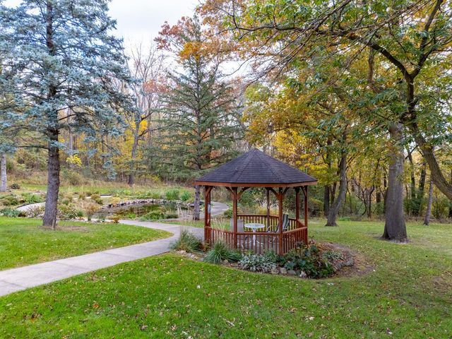 5650 Weatherhill Road SW, Rochester, MN 55902