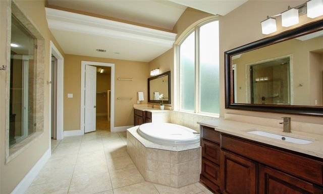 39 Paloma Bend Place, Spring, TX 77389