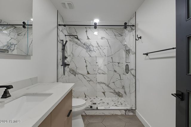 7834 E SWEETWATER Avenue, Scottsdale, AZ 85260